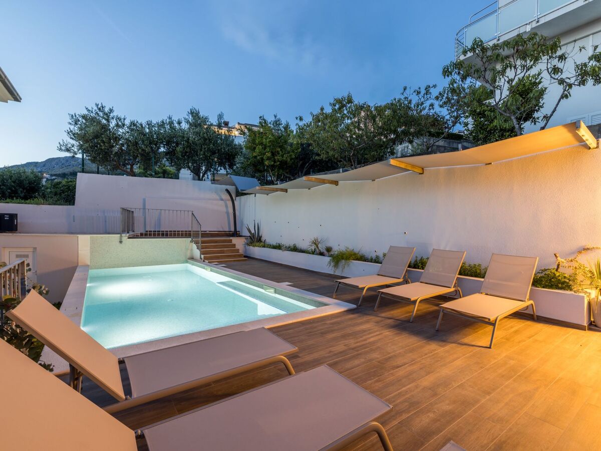 Villa Artea à Podstrana : piscine chauffée et jardin méditerranéen - Photo 20