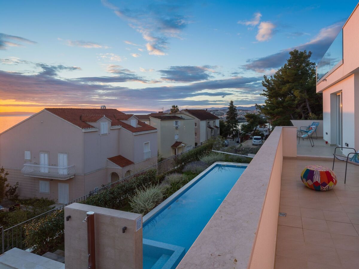 Villa Elena : maison 10 chambres avec piscine chauffée - Photo 23
