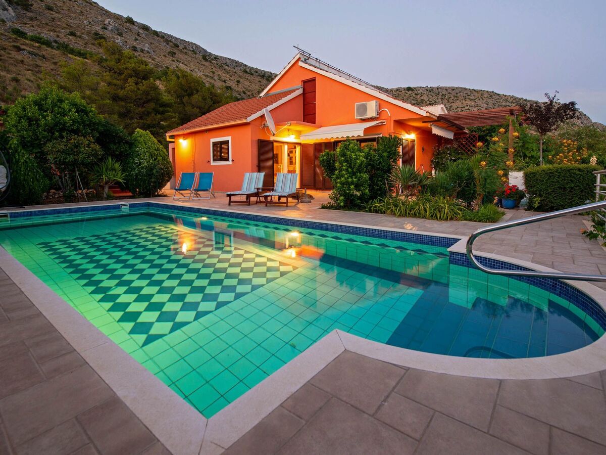 Villa Aquarius - Maison avec piscine privée à Podstrana - Photo 36