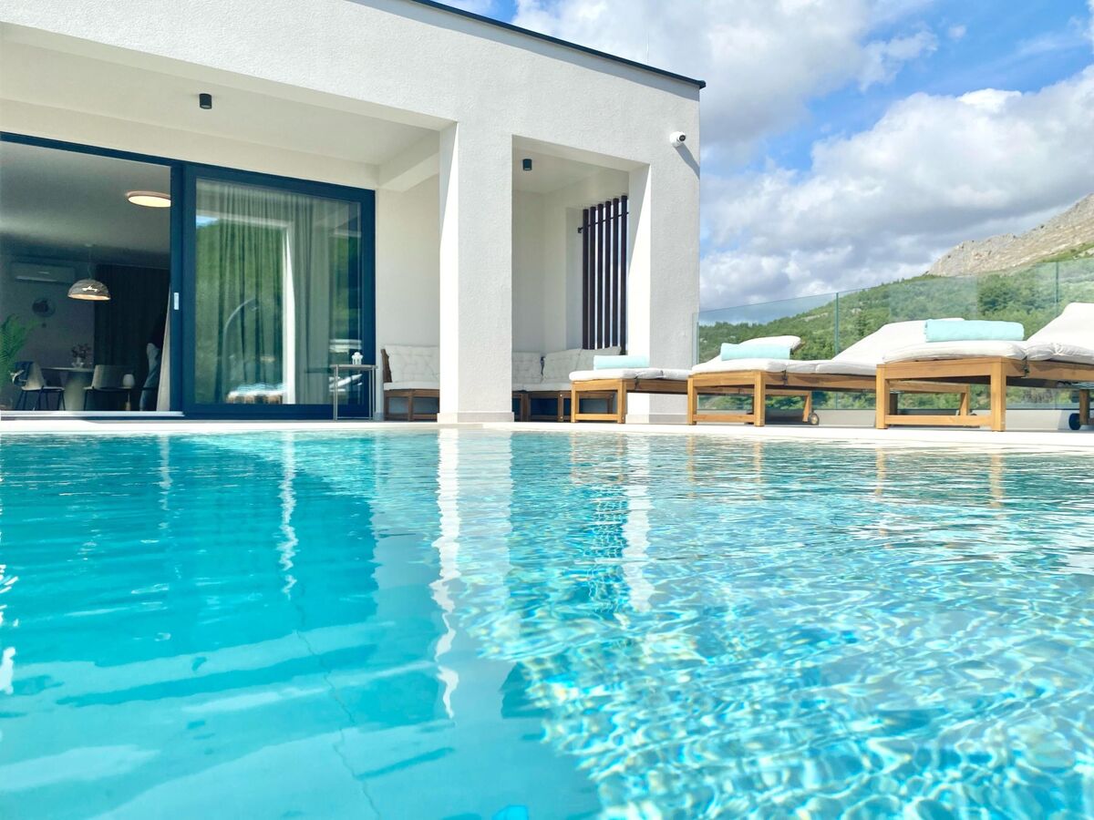 Villa Zaban, piscine infinity chauffée près de Split - Photo 1