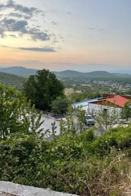 Maison Poljicko imanje à Donji Dolac, piscine privée : photo 4