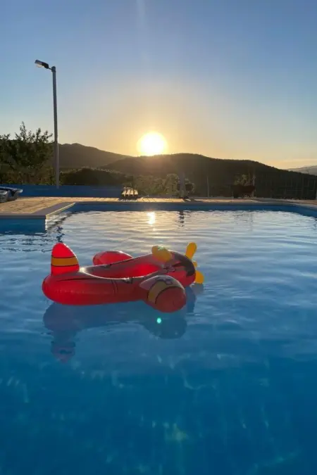 Maison Poljicko imanje à Donji Dolac, piscine privée : photo 7