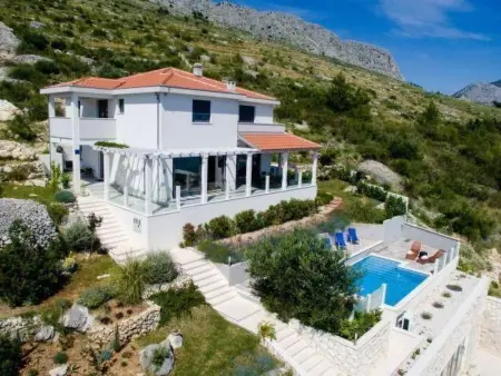 Location maison à Omiš, Villa Parsella