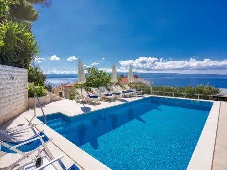 Location appartement à Omiš, Appartement Zorka mit Blick auf das Wasser