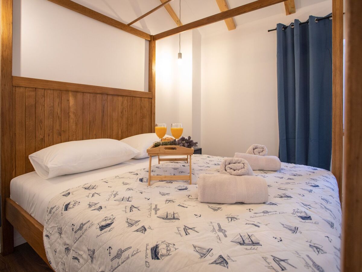 Maison 12 pers., 5 chambres avec jacuzzi face à la mer à Omiš - Photo 23
