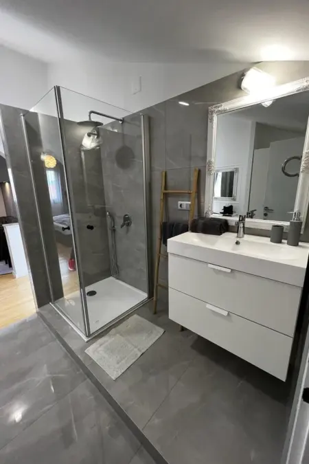 Maison 5 chambres avec piscine chauffée face à la mer : photo 10