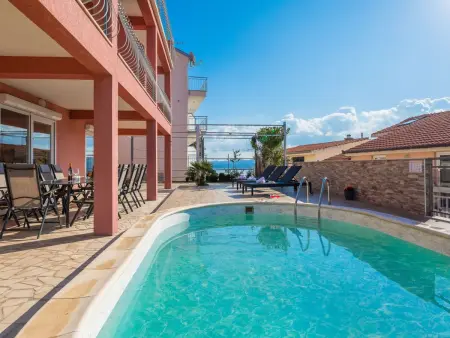 Location maison à Omiš, für 12 Personen in Stanići, Dalmatien (Mitteldalmatien)