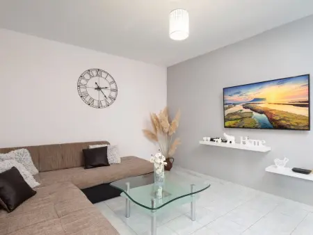 Villa 5 chambres avec piscine privée à Stanići : photo 14