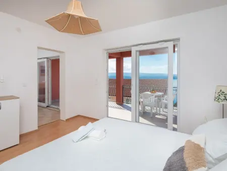 Villa 5 chambres avec piscine privée à Stanići : photo 25