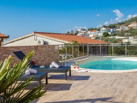 Villa 5 chambres avec piscine privée à Stanići : photo 41