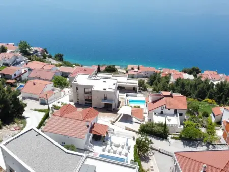 Villa Martina Matea, 6 chambres avec piscine chauffée à Omiš : photo 5