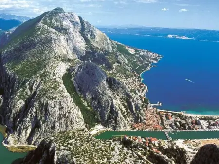 Villa Martina Matea, 6 chambres avec piscine chauffée à Omiš : photo 28