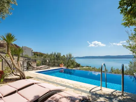 Maison Mirabella : 12 pers, piscine et plage à 200m : photo 7