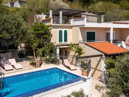 Maison Mirabella : 12 pers, piscine et plage à 200m : photo 8