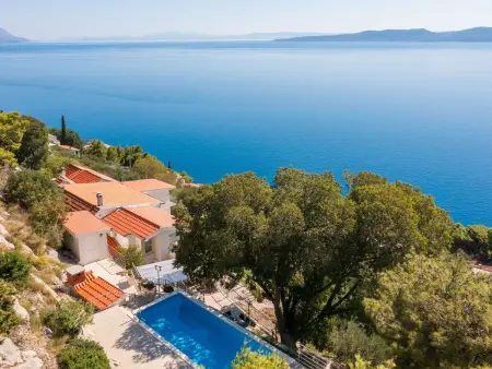 Villa Sandra - Maison 8 pers, piscine privée à Medici