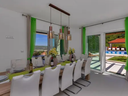 Villa panoramique 8 personnes avec piscine à débordement : photo 20