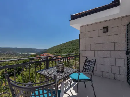 Villa panoramique 8 personnes avec piscine à débordement : photo 30