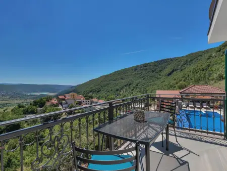 Villa panoramique 8 personnes avec piscine à débordement : photo 31