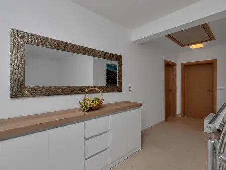 Villa panoramique 8 personnes avec piscine à débordement : photo 32