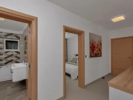 Villa panoramique 8 personnes avec piscine à débordement : photo 36