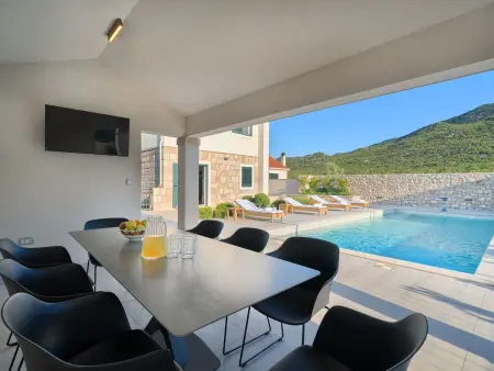 Villa Lovorika – Maison 5 chambres avec complexe sportif privé : photo 21