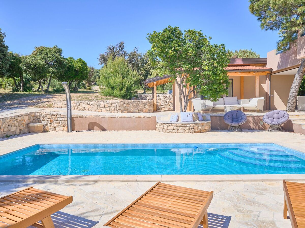 Maison 5 chambres avec piscines privées à Drvenik Mali - Photo 8