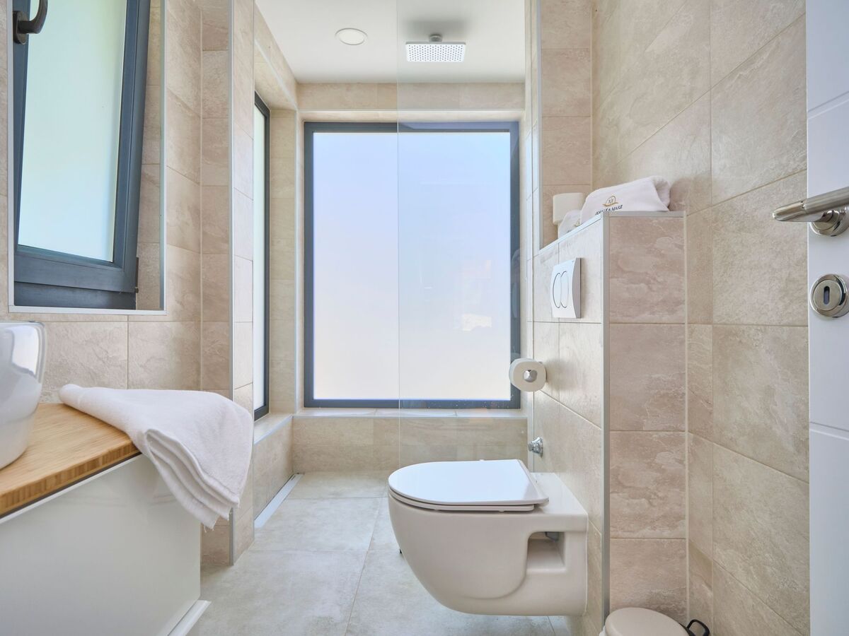 Maison 5 chambres avec piscines privées à Drvenik Mali - Photo 17