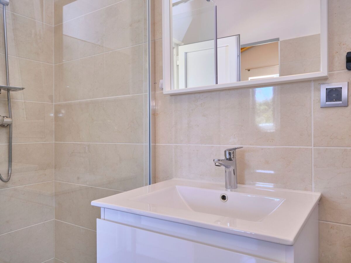Maison 5 chambres avec piscines privées à Drvenik Mali - Photo 52