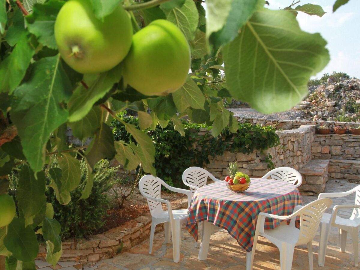 Villa T-rex : 6 chambres, piscine et vue mer à Solta - Photo 8
