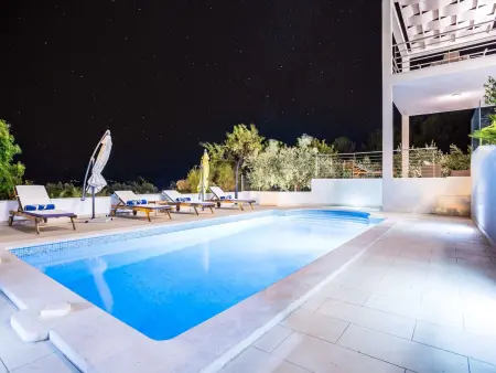 Villa Blanca : maison 12 pers., piscine chauffée, vue mer à Bol : photo 20