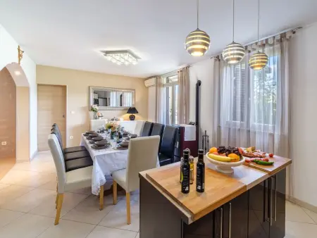 Villa Bravura – Maison 11 pers., piscine chauffée à Milna : photo 9
