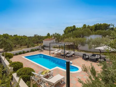 Villa Bravura – Maison 11 pers., piscine chauffée à Milna : photo 15