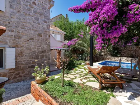 Maison Carpe Diem, pierre et piscine face à la mer : photo 6