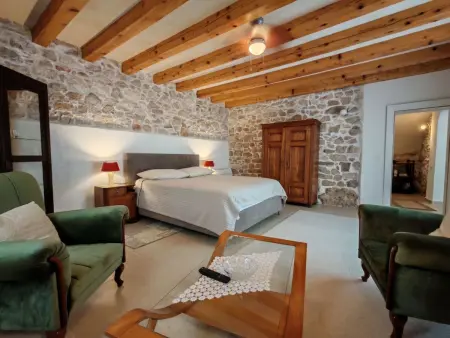 Maison Carpe Diem, pierre et piscine face à la mer : photo 31