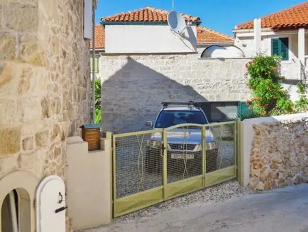 Maison Carpe Diem, pierre et piscine face à la mer : photo 46