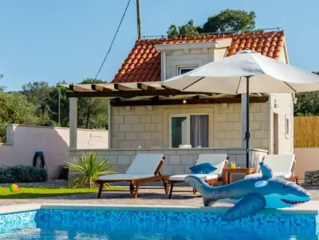 Villa Mis : maison 10 pers. avec piscine chauffée à Supetar : photo 33