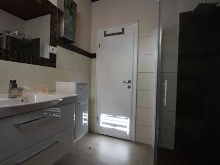 Maison 14 personnes à Selca avec piscine privée : photo 6