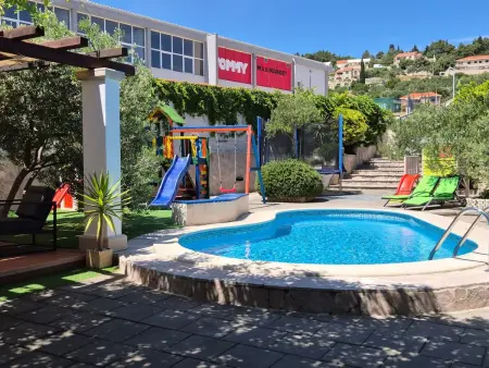 Maison 14 personnes à Selca avec piscine privée : photo 39