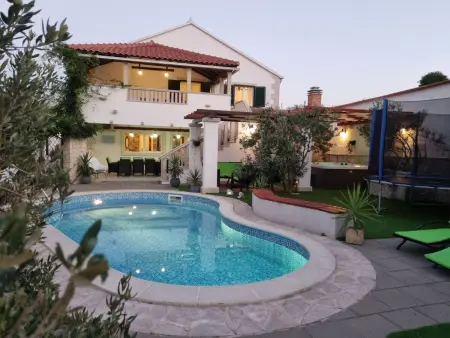 Maison 14 personnes à Selca avec piscine privée : photo 50