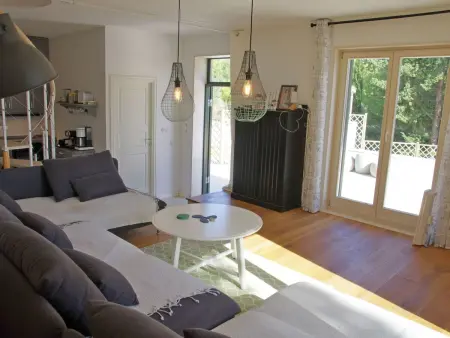 Maison pierre Sumartin, piscine à débordement vue mer : photo 19