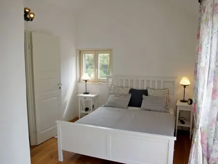 Maison pierre Sumartin, piscine à débordement vue mer : photo 25