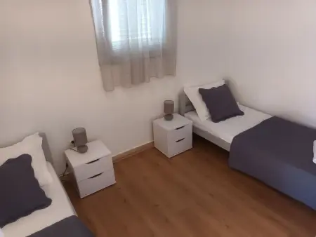 Maison 6 personnes avec piscine privée à Sumartin : photo 36