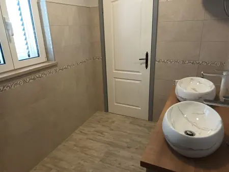 Maison 6 personnes avec piscine privée à Sumartin : photo 51