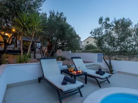 Geräumiges Ferienhaus mit Terrasse und Garten, Maison 2 personnes à Hvar Stari Grad - Photo 4