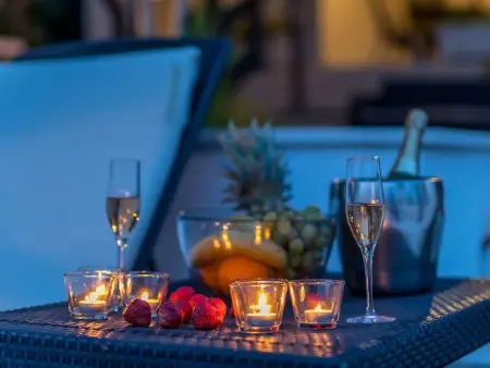 Geräumiges Ferienhaus mit Terrasse und Garten, Maison 2 personnes à Hvar Stari Grad - Photo 8