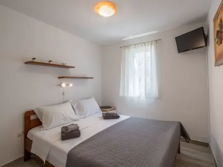 Geräumiges Ferienhaus mit Terrasse und Garten, Maison 2 personnes à Hvar Stari Grad - Photo 42