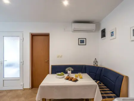 Geräumiges Ferienhaus mit Terrasse und Garten, Maison 2 personnes à Hvar Stari Grad - Photo 44