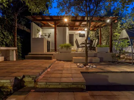 Geräumiges Ferienhaus mit Terrasse und Garten, Maison 2 personnes à Hvar Stari Grad - Photo 62