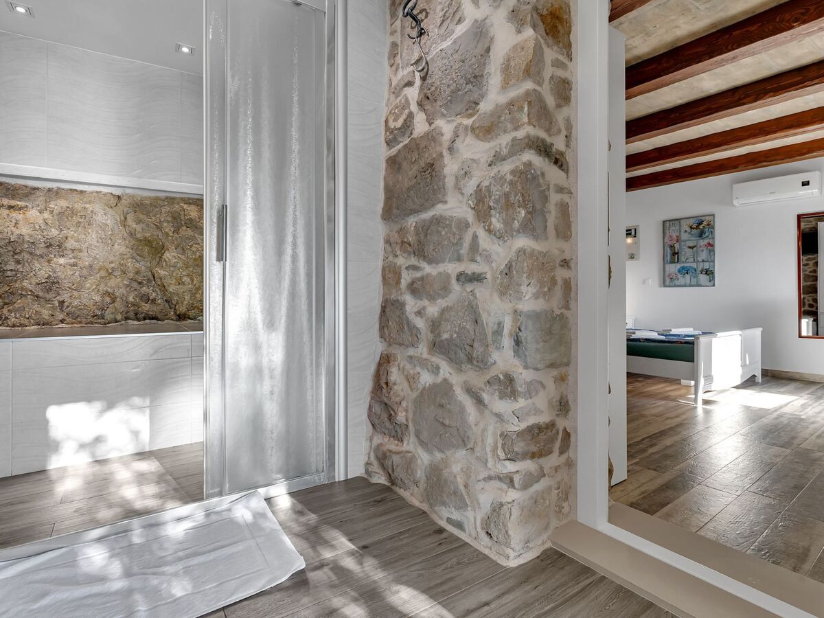 Maison de pierre avec piscine privée à Brela - Photo 29