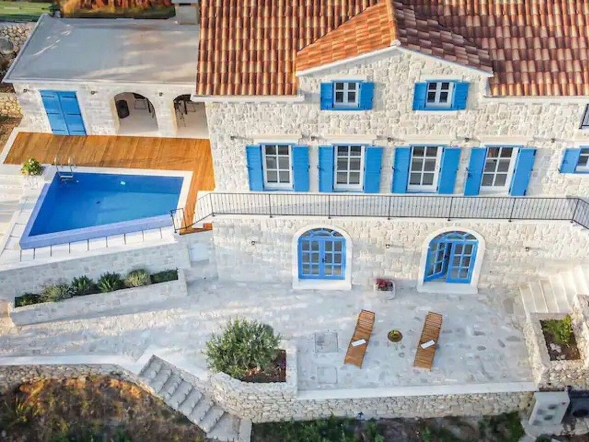 Maison en pierre avec piscines privées à Bast - Photo 1
